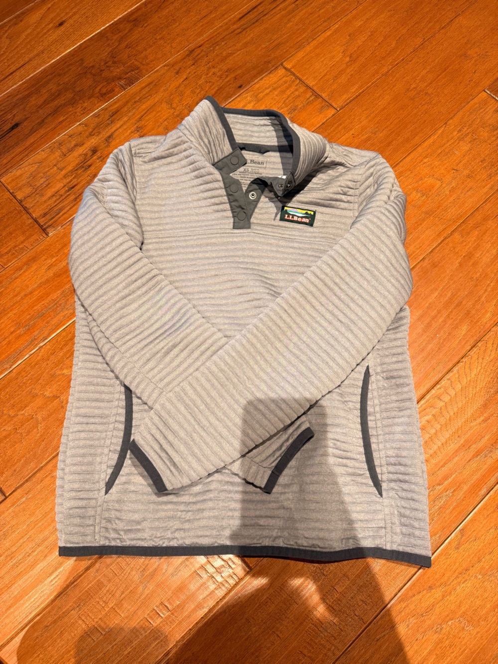 L.L. Bean Men's Ribbed Quarter-Snap Pullover Sweater - Light Gray with Dark Trim